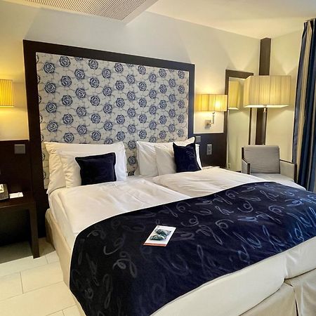 Hotel Beaulac Neuchatel Bagian luar foto