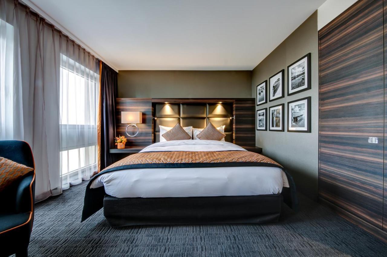 Hotel Beaulac Neuchatel Bagian luar foto
