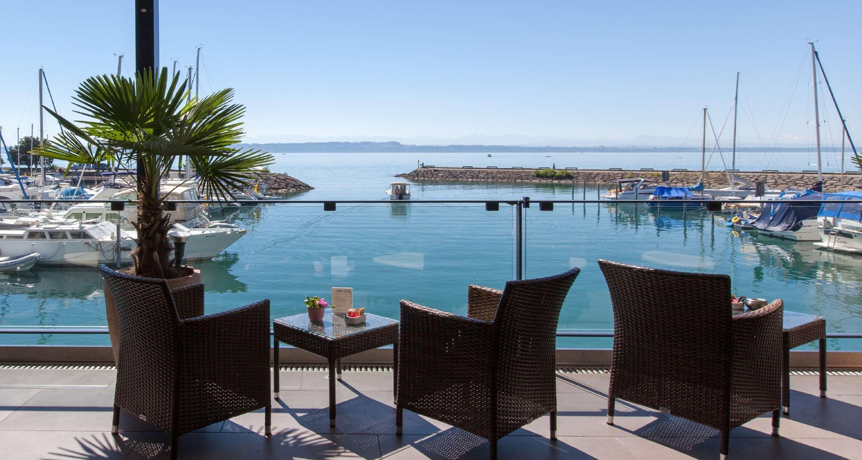 Hotel Beaulac Neuchatel Bagian luar foto