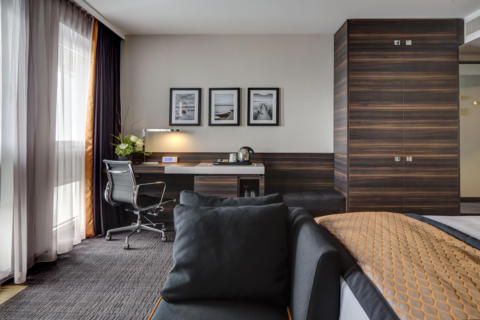 Hotel Beaulac Neuchatel Bagian luar foto