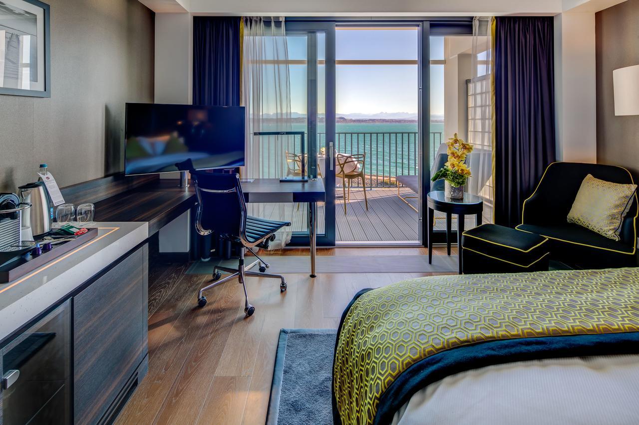 Hotel Beaulac Neuchatel Bagian luar foto
